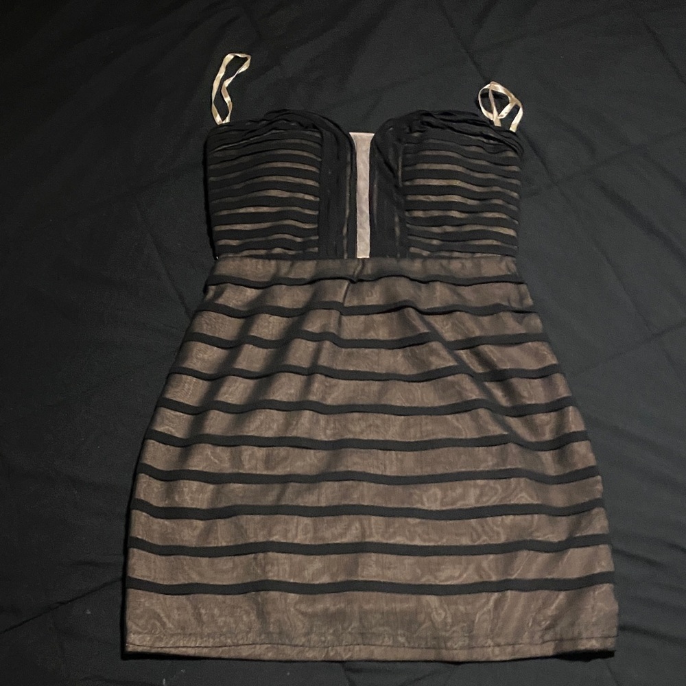 Elegant Black and Cream Strapless Dress